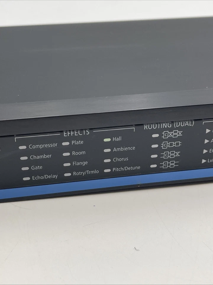 Lexicon MPX-200 24-Bit Dual Channel Effects Processor USED - Image 4 of 4