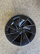 1 Front OEM 2024 Tesla Model 3 Performance 20" Warp Wheel 20x9