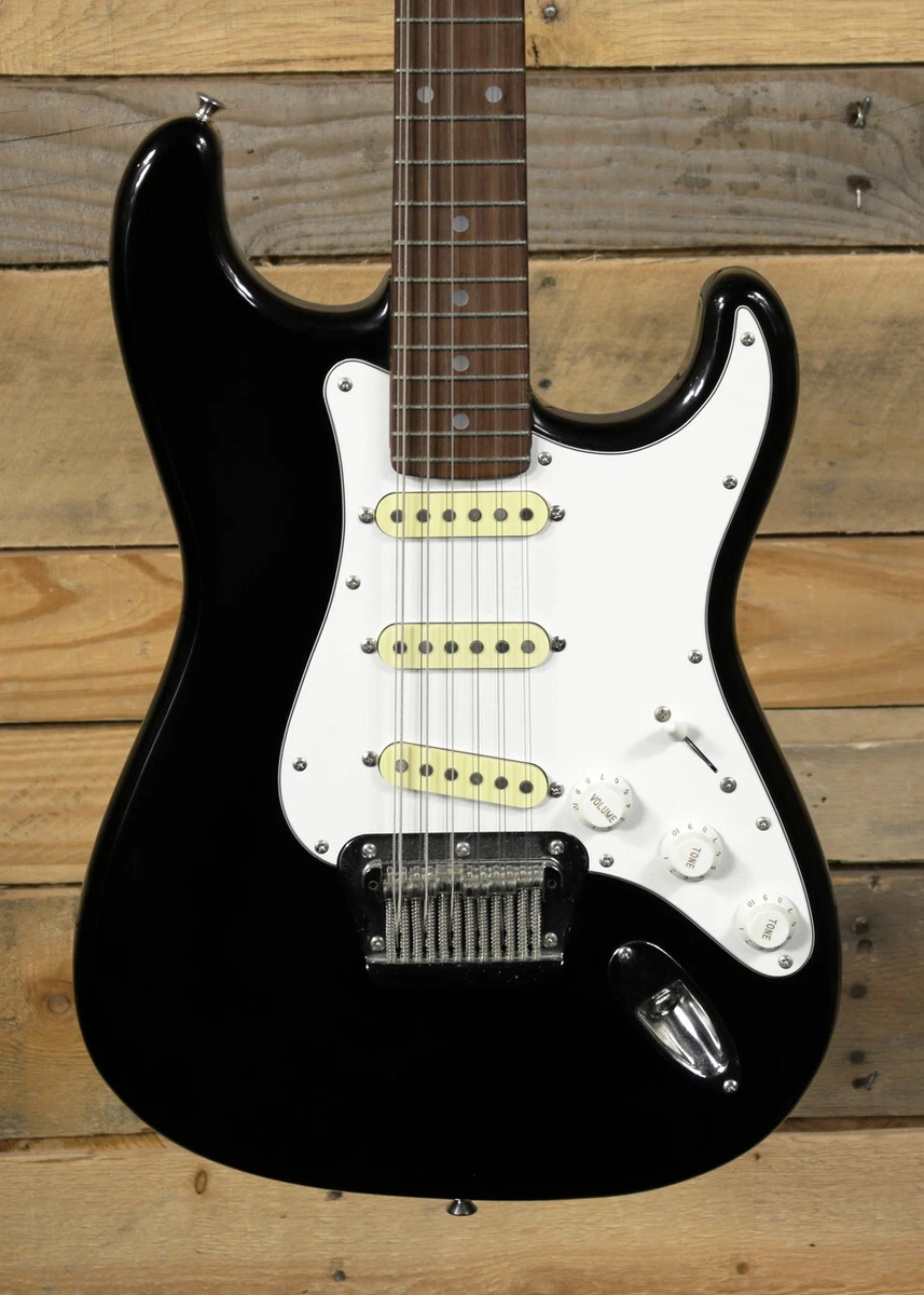 Fender stratocaster xii deals