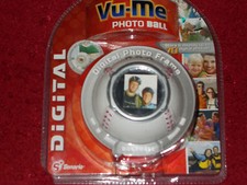 Vu-Me Photo Ball Digital Photo Frame Baseball 70 photos