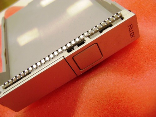Sun Sun Fire X4200 Server HDD 2.5" Blank Caddy Filler * 330-4033-01 - Picture 3 of 7