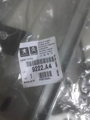 PEUGEOT Partner CITROEN Berlingo Genuine Parts Original Glass Lift - 9222A4