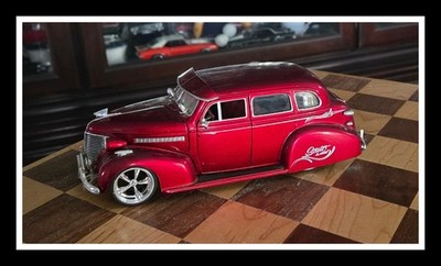 Jada Toys Chevrolet Master Deluxe 1939 Street Low Red Diecast 1:24