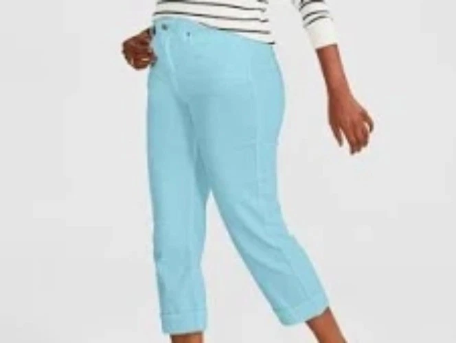 NWT Style & Co Womens Curvy Capri Pants Aqua Freeze Size 16 Comfortable Fit