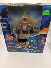 Lost In Space Battle Ravaged Robot 7" Action Figure Trendmasters 1997 New In Box
