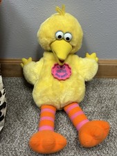 Sesame Street Big Bird Vintage Plush Medium 1993 Yellow