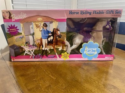 Barbie Horse Riding Stable Gift Set Play Set Mattel Vintage Brand New RARE