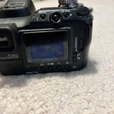 Sony Cyber-Shot DSC-F828 8.0MP 7X Zoom Super HAD CCD Digital Zeiss