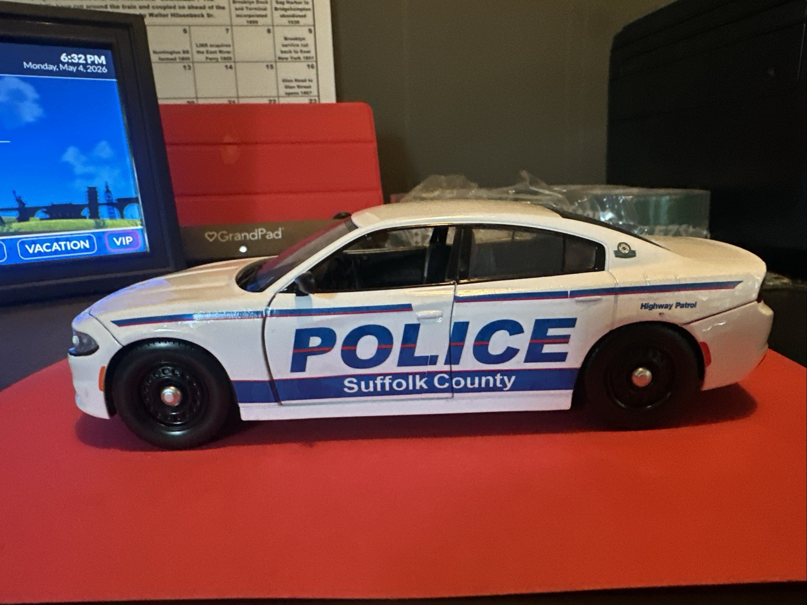 1/24 Scale Suffolk County Police Dept Highway Patrol Charger