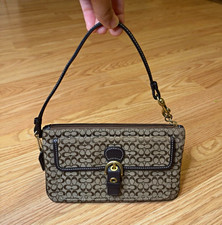 Coach Vintage Soho Wristlet/ mini bag