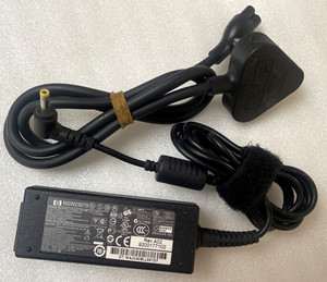 HP 30W 19V 1.58A NSW23579 AC Adapter Netzteil Laptop Ladegerät