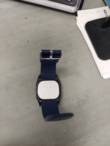 Blue + Black iTouch model 3360 Smart Watch - Photo 3 sur 3
