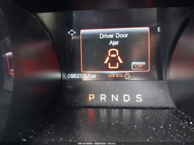 Cinturón de seguridad delantero izquierdo usado se adapta a: Ford Mustang 2017 canastilla conductor retractor Foto 2 de 4