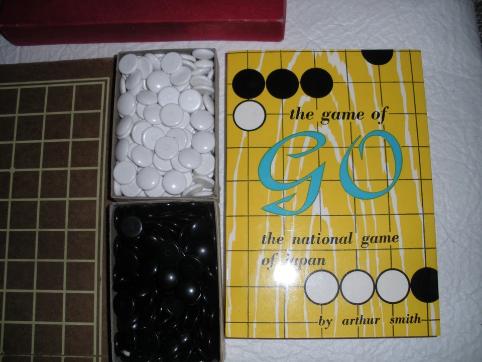 1951 "Game Of Go"by Cardinal With Wooden Board, Directions & Stones + Book - Image 4 of 4