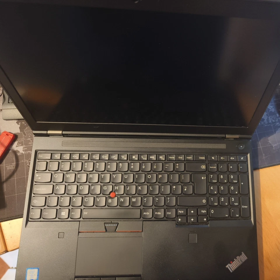 Lenovo ThinkPad P50 · i7-6820HQ · 8GB · 256GB, photo 2 of 3