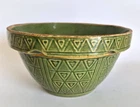 USA MCCOY YELLOWARE POTTERY HEARTS & TRIANGLE 9" MIXING BOWL GREEN SALT GLAZED