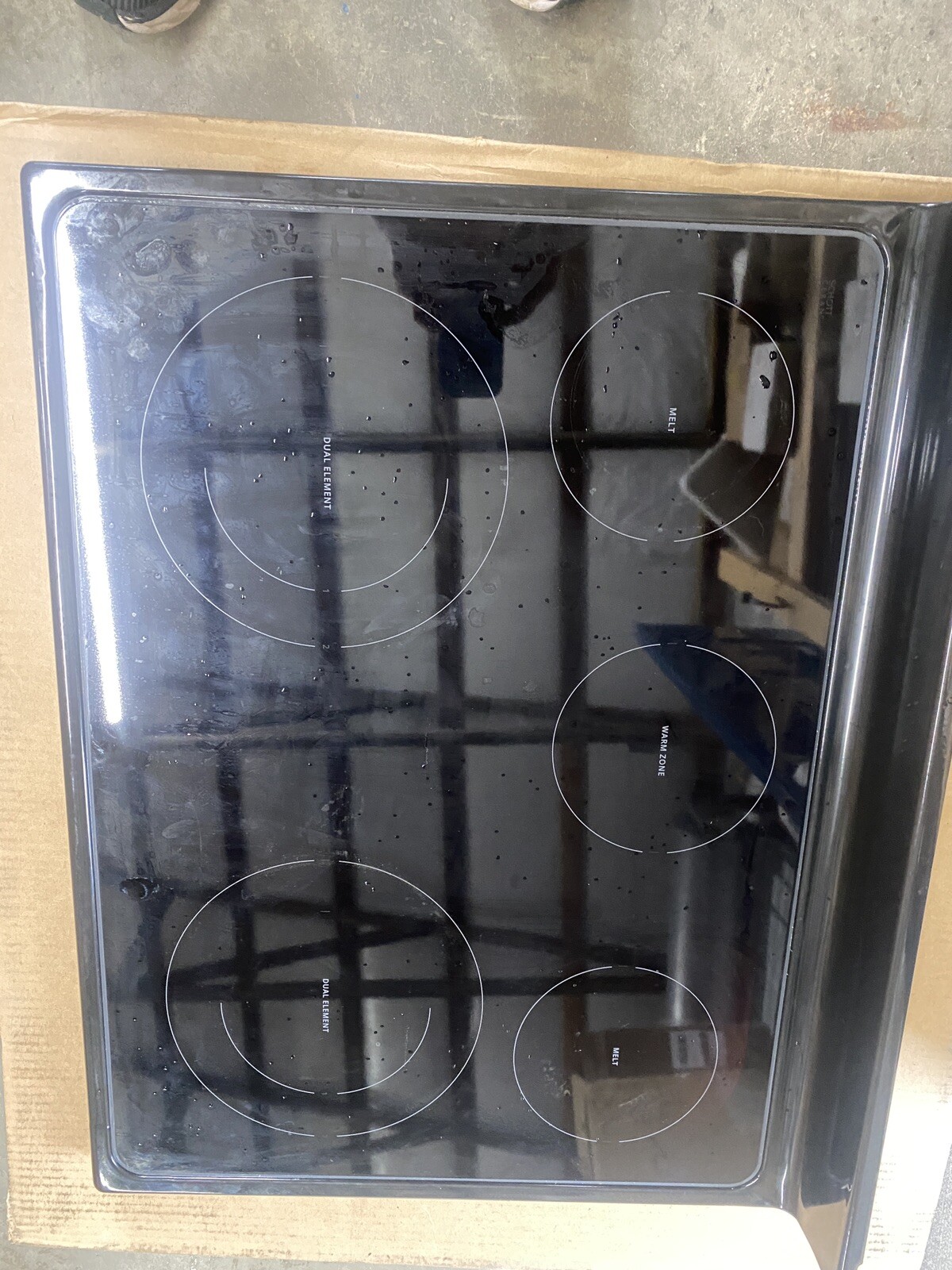 WHIRLPOOL RANGE COOKTOP SCRATCHES PART W11156895 IMPERFECTIONS NO