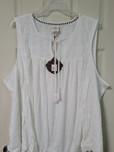 Knox Rose Women’s White Sleeveless Eyelet Blouse Shirt Top size 4X NEW - Picture 3 of 14