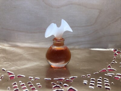 CHLOE Parfum (.12oz/3.7ml) Vintage Travel Splash Mini    USA
