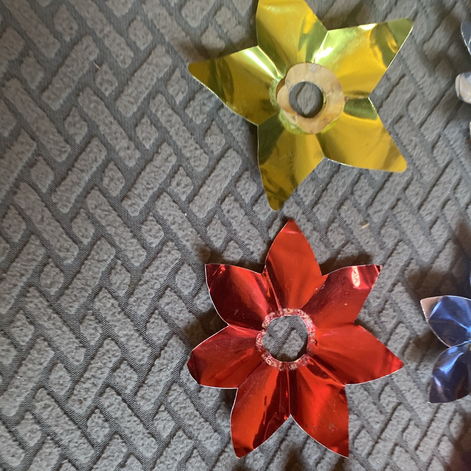 Vintage Foil Metal Christmas Light Reflectors Multi Colored Stars 4