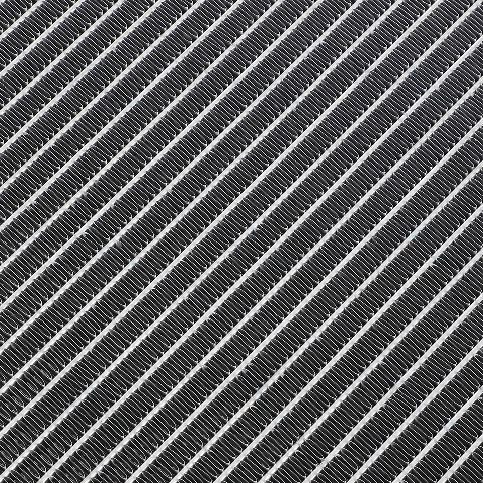 Aluminum Radiator for 2016-2018 Cadillac CTS ATS 2016-2021 Chevrolet Camaro Foto 3 de 4