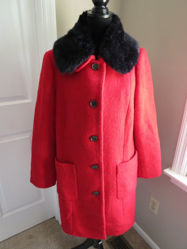 TALBOTS WOOL BLEND TEXTURED RED COAT WITH FAUX FUR DETACHABLE COLLAR -SIZE L