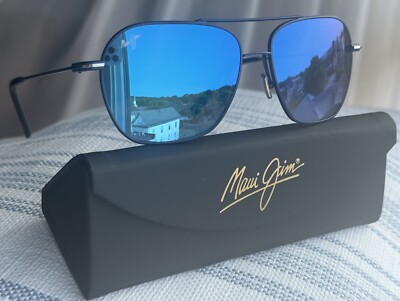 Maui Jim Mano 877 03 Navy Silver Metal Frame + Blue Hawaii