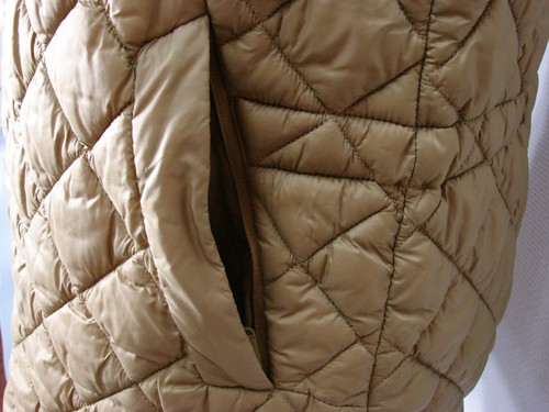 Athleta Whisper Featherless Puffer Vest Green Full Zip Quilted Womens L Flaw - Picture 4 of 10