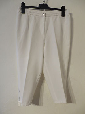 schöne CAPRIHOSE Gr. 40 weiß Baumwolle Damen Mode Kleidung Hose Bermuda  ANSEHEN