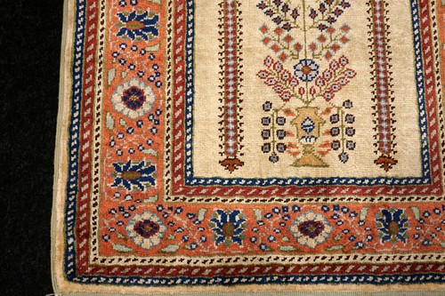 Tapis En Soie Hereke 57 X 41 Cm Motif De Vase Oriental Turc Beige - Imagen 6 de 11