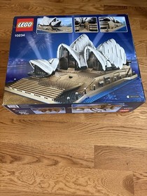 LEGO Creator Expert: Sydney Opera House (10234)