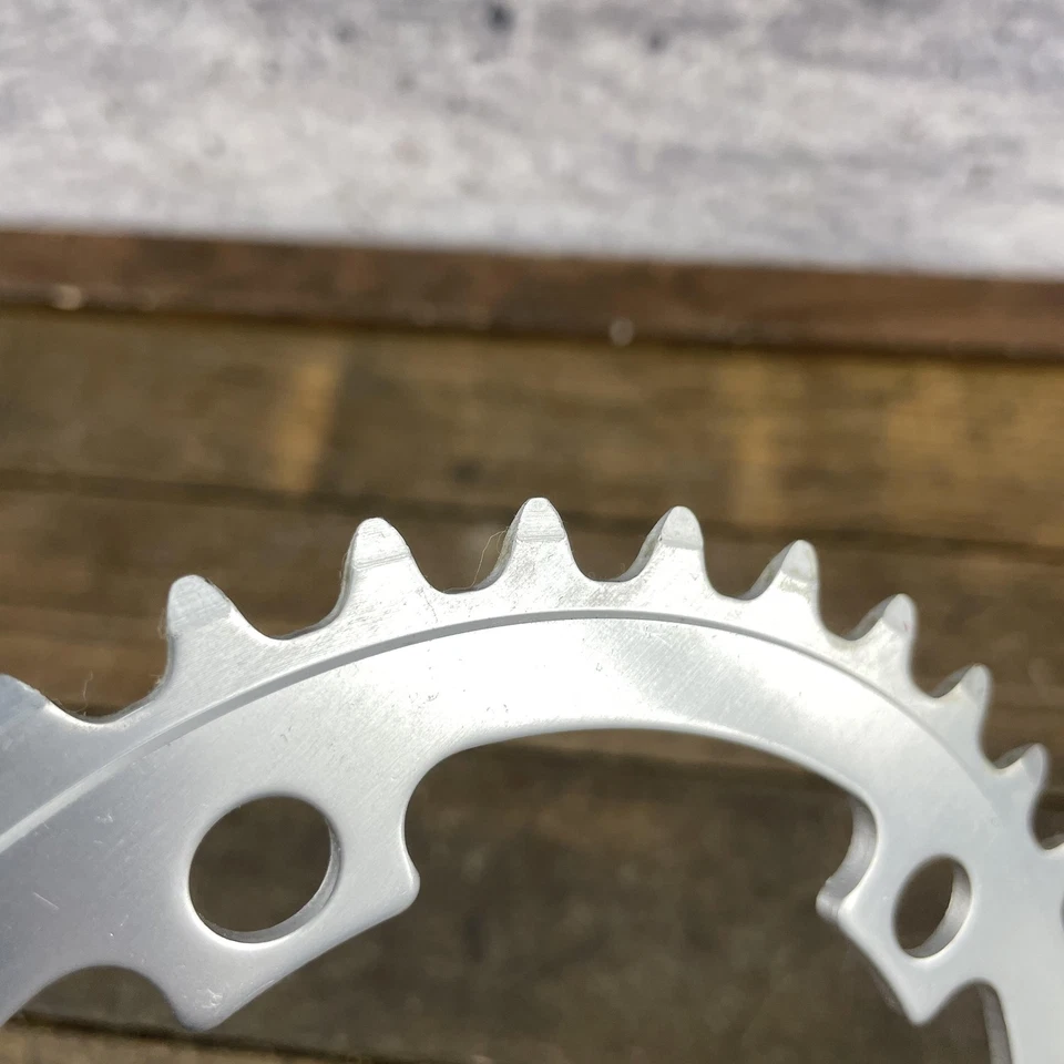 Corrente Vintage Especializada 36T 110mm BCD 5 Parafusos NOS Nova Leve Estrada MTB - Imagem 4 de 4