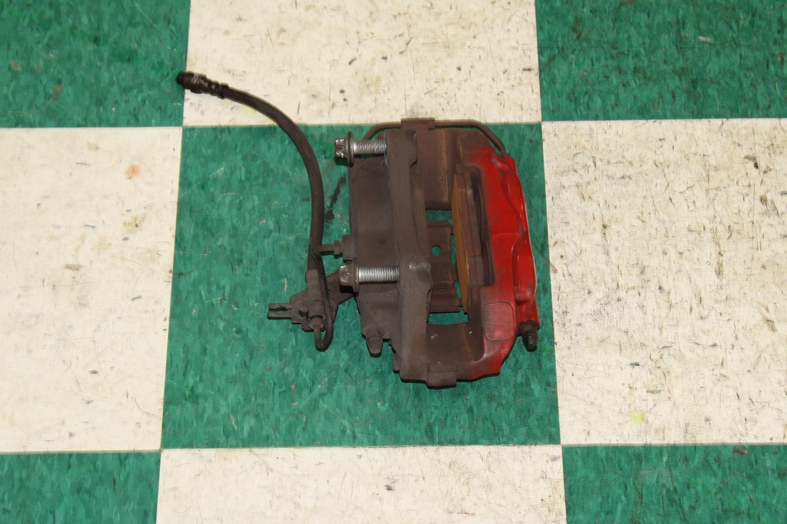 Maserati Ghibli 2014-2019 Rear Right Brake caliper Red