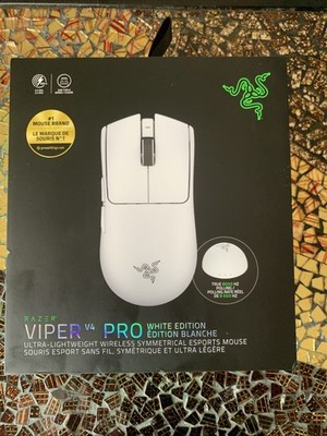 Razer - Viper V4 Pro Ultra Lightweight Gaming Mouse with 180 Hour Batt,BNew