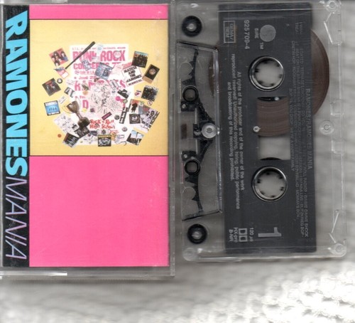 RAMONES - Ramones Mania - Cassette Tape Album *Best Of**Hits**Playtested**RARE*