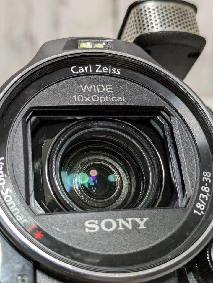 Sony Handycam HDR-PJ790V Camcorder Projector NightShot From Japan - Image 4 of 4