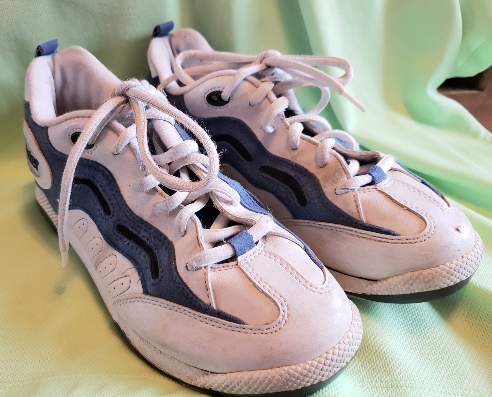White Blue Leather Usa, Size 7