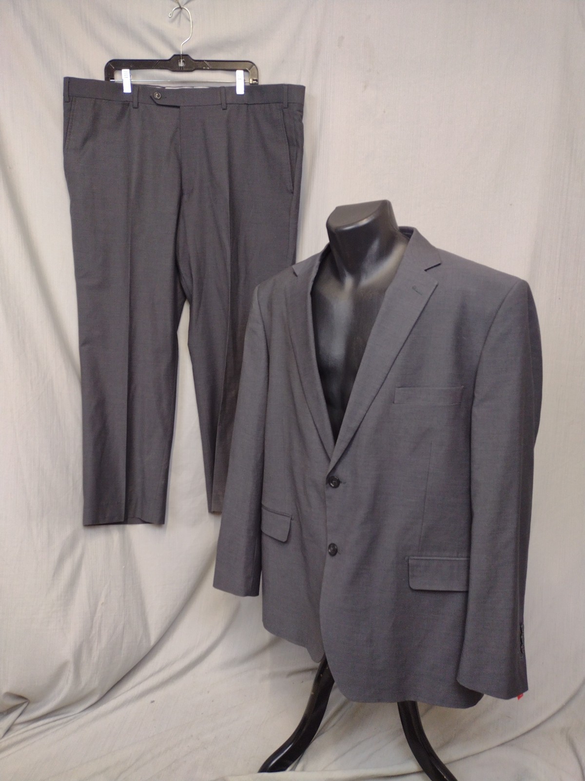 Gino Valentino Men Zegna Super 150s Single Breasted Suit  48 R Pants 44x30 Gray thumbnail 3