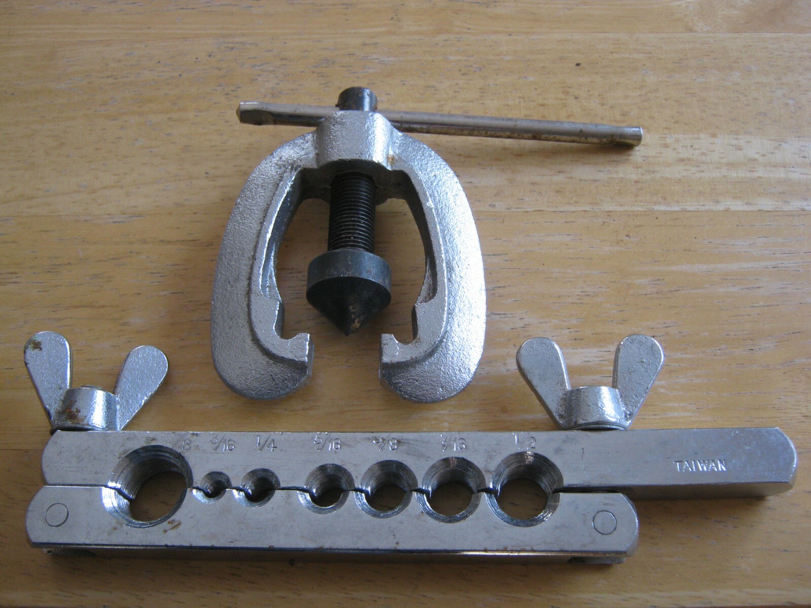Flaring Tool 7 Sizes, 2 Piece Set for Copper, Aluminum, Brass