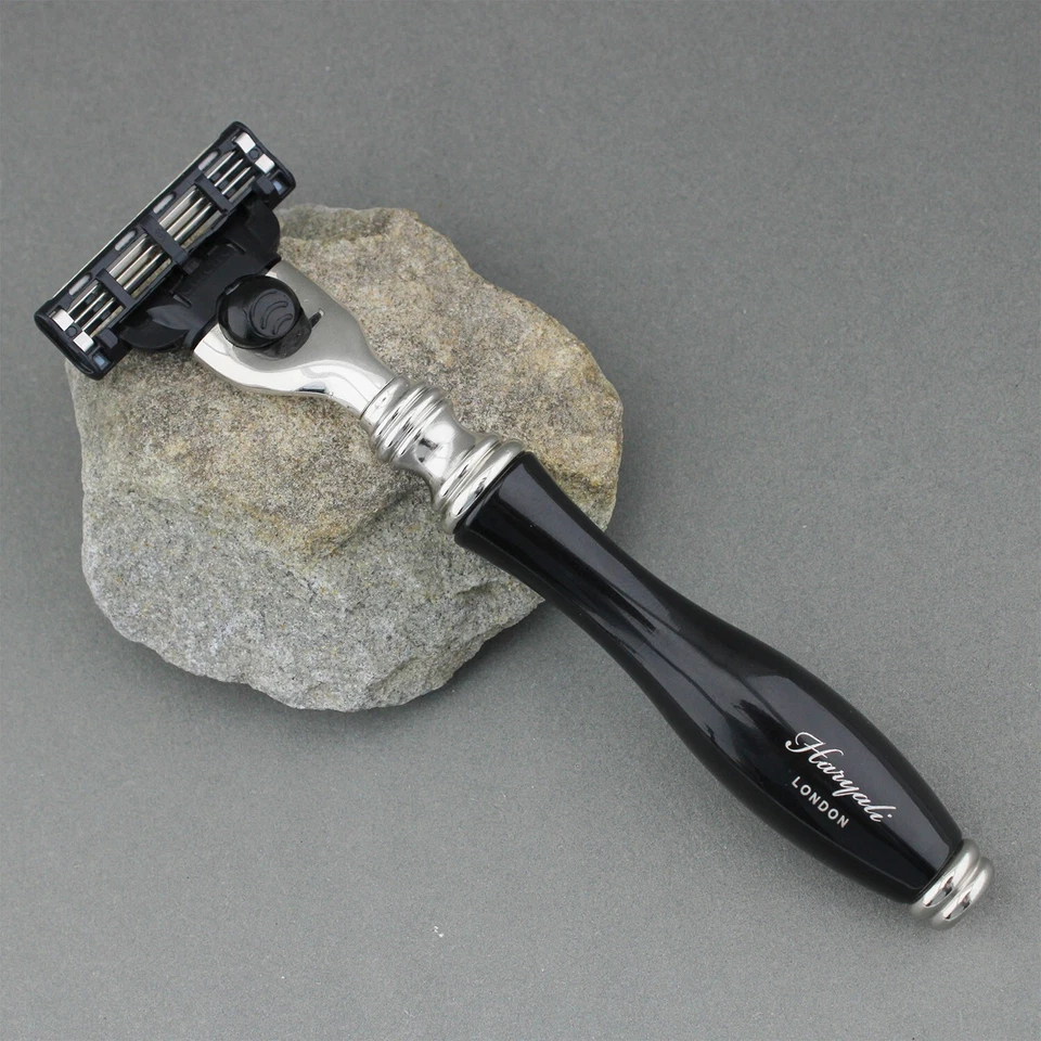 High Quality 5 Piece Mens Shaving Kit Best Badger 3 Edge Razor Shaving Gift Set - Image 3 of 4