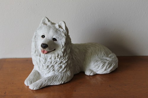 Vintage 1986 Sandra Brue Sandicast Samoyed White Alaska Husky Dog Figurine 10"