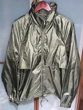 Eddie Bauer Vintage Green Hooded Nylon Vented Windbreaker Rain Jacket Mens Small