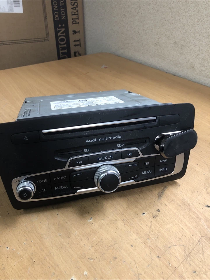 AUDI A1 8X MK2 (2010-2018) SAT NAV HEAD UNIT RADIO 8XA035192A - Image 2 of 4