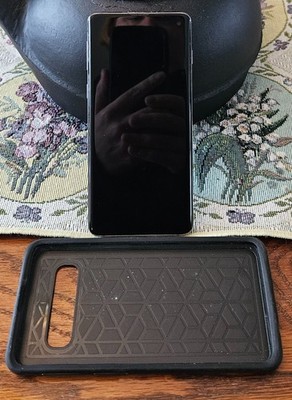 Samsung Galaxy S10 128GB Prism Black (Verizon)   Cosmetic Wear   Works Great