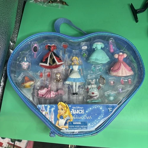 Walt Disney’s Alice In Wonderland Fashion  Miniatu