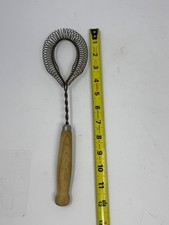 Vintage Metal Coil Spring Whisk Egg Beater Hand Held Wooden Handle Utensil D2
