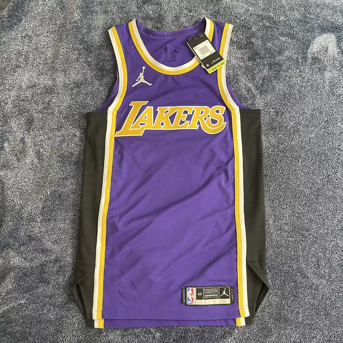 Objeción Stratford on Avon legislación New RARE Authentic Blank Nike Jordan Los Angeles Lakers Jersey Men's size  40 S | eBay