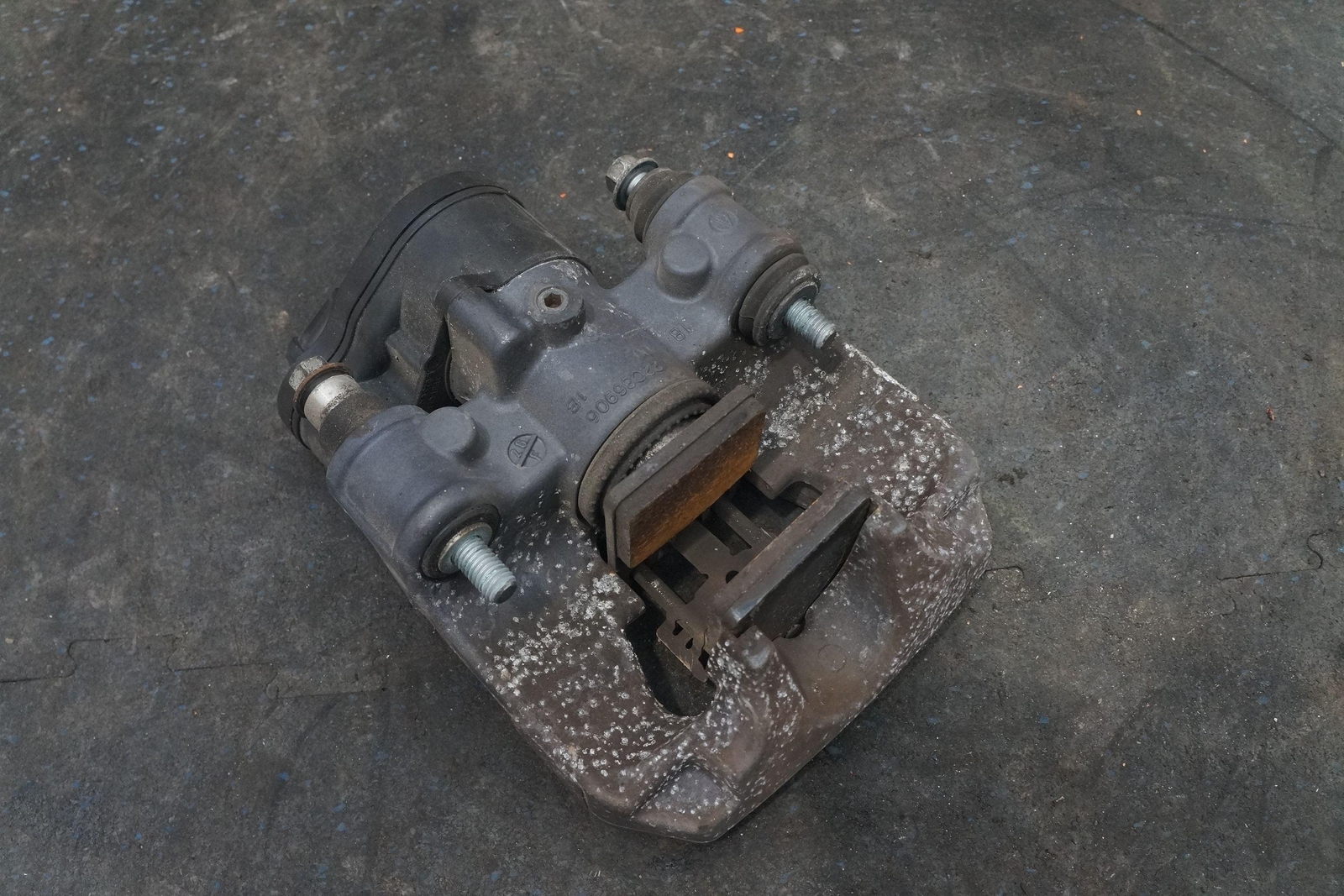 Rear Right Parking Brake Caliper HY53-2K328-BA Aston Martin Vantage AM6 2019