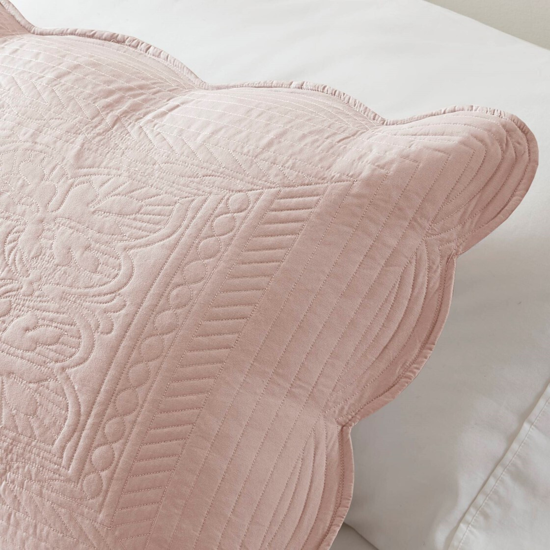 French Cottage | Blush Pink Matelasse 3pc Quilt Set