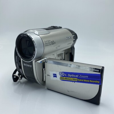 Sony Handycam DCR-DVD650 Camcorder Carl Zeiss NO Battery Black